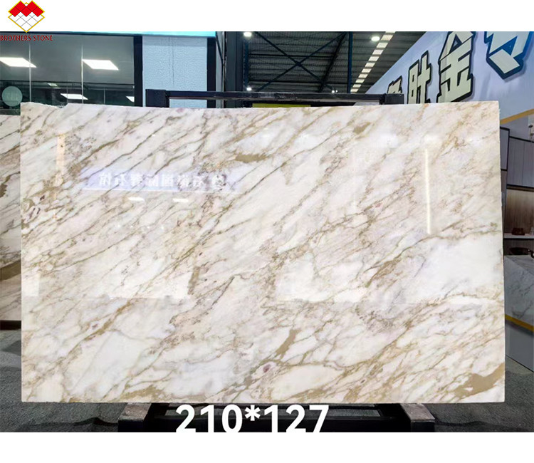 Торговля FOB Modern Calacatta Золотая мраморная плитка из Италии для настилов на стенах